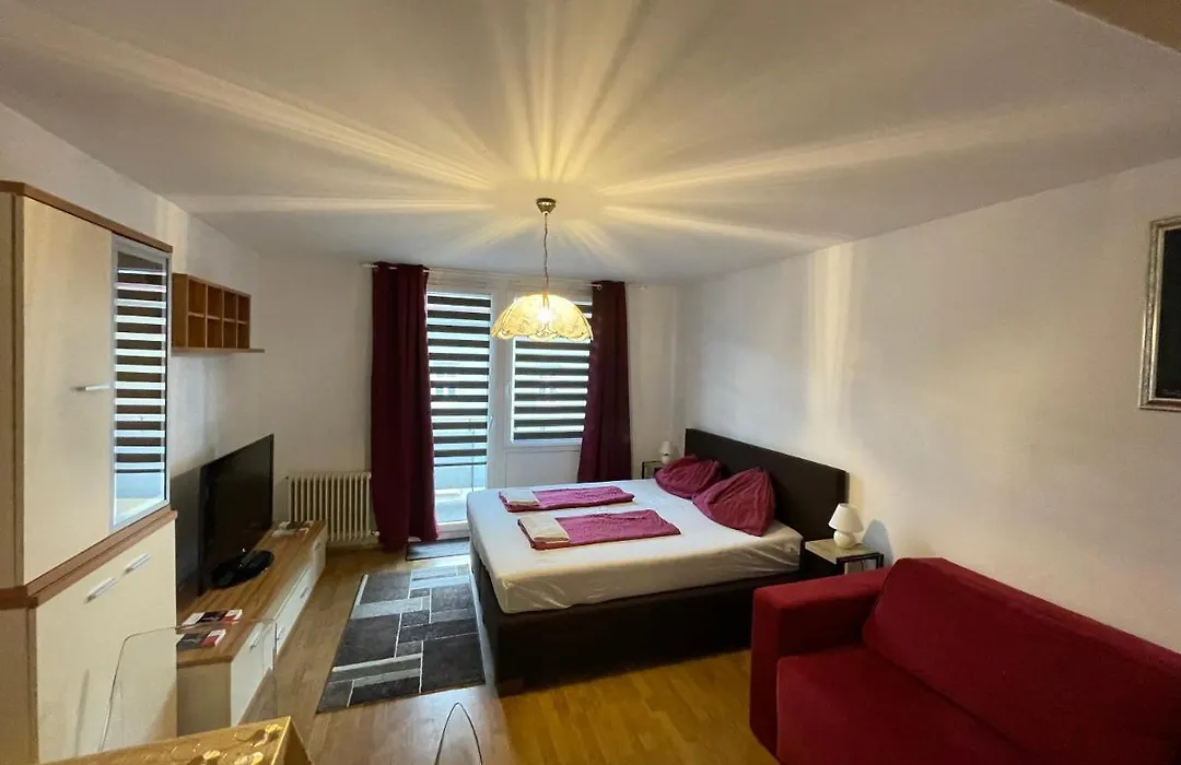 Apartment Rh *